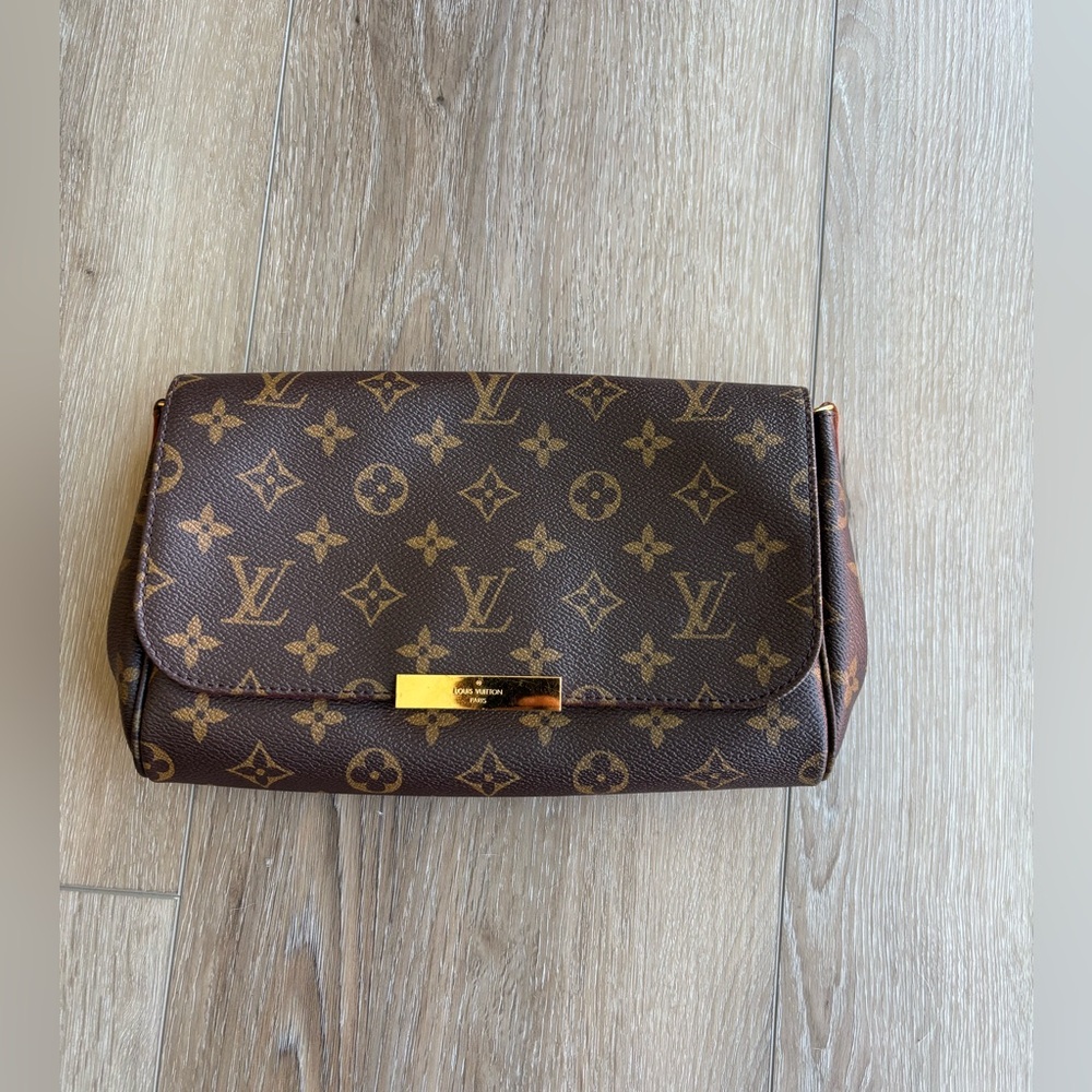 Louis Vuitton favorite MM